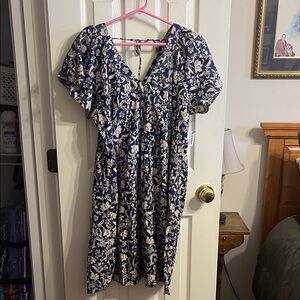 Old Navy Navy and Cream Floral Mini Dress